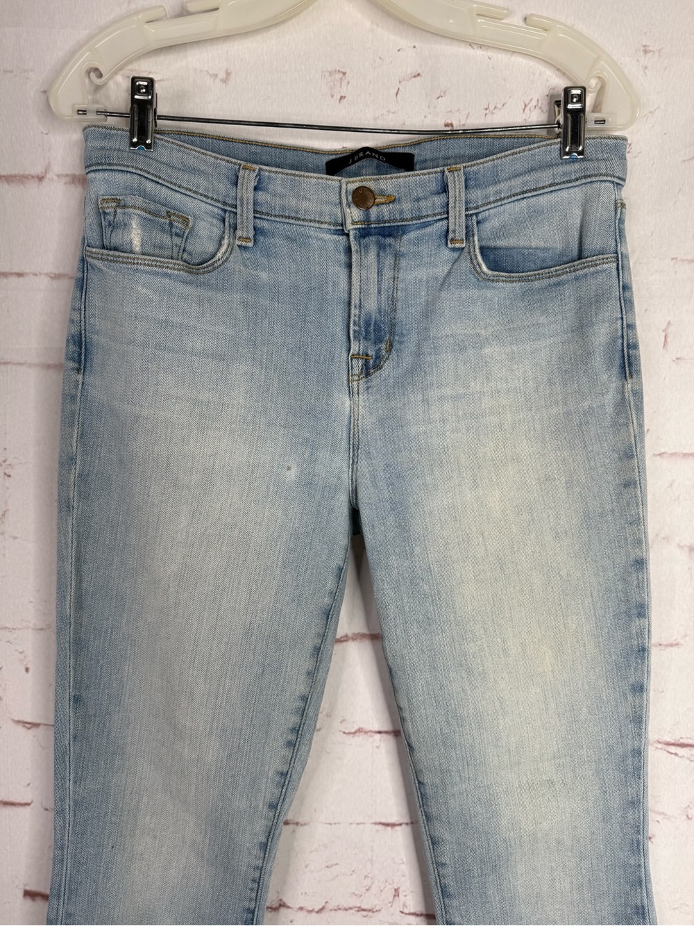 J BRAND Size 30 Mid Rise Capri Beach Line Light Wash 31 Inch Waist Blue Jeans - Picture 16 of 16